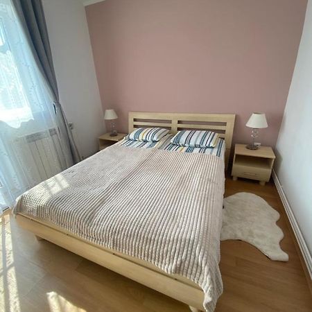 Sfântu-GheorgheSendy Apartman 2アパートメント エクステリア 写真