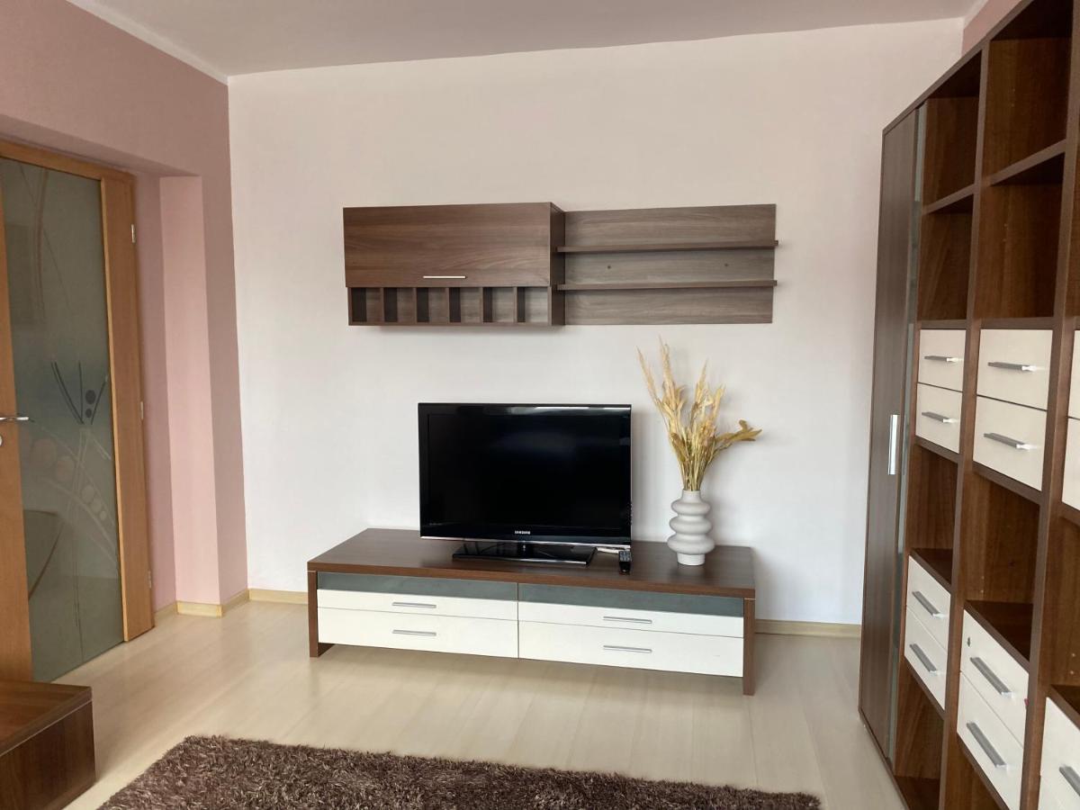 Sfântu-GheorgheSendy Apartman 2アパートメント エクステリア 写真