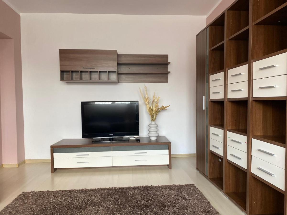 Sfântu-GheorgheSendy Apartman 2アパートメント エクステリア 写真