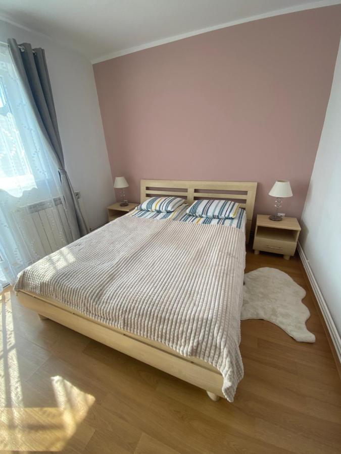 Sfântu-GheorgheSendy Apartman 2アパートメント エクステリア 写真